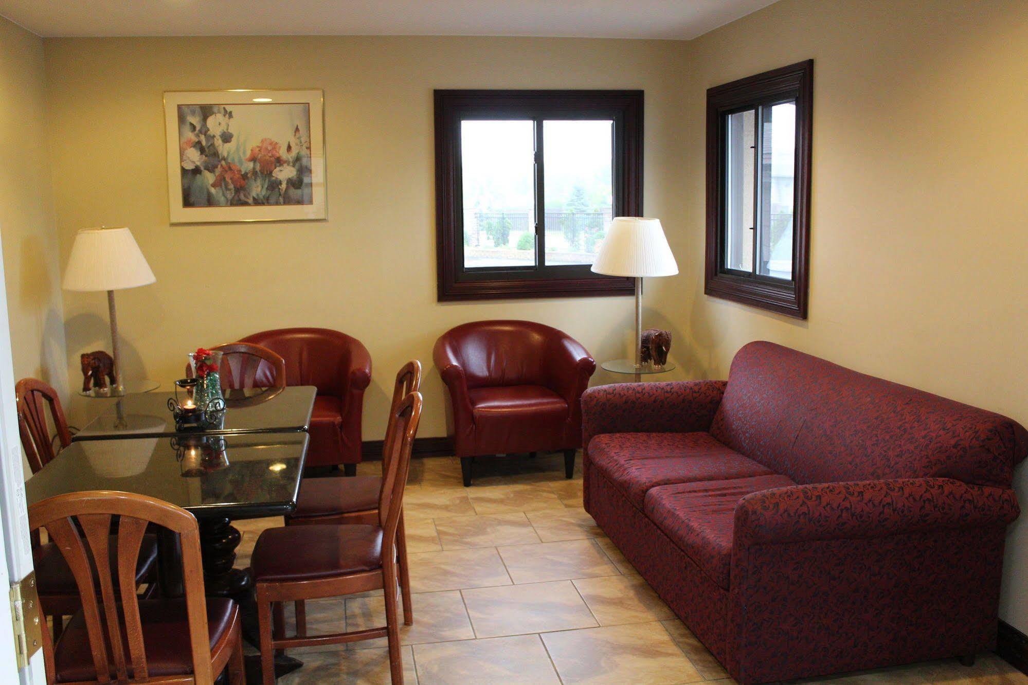American Inn And Suites Countryside Ngoại thất bức ảnh