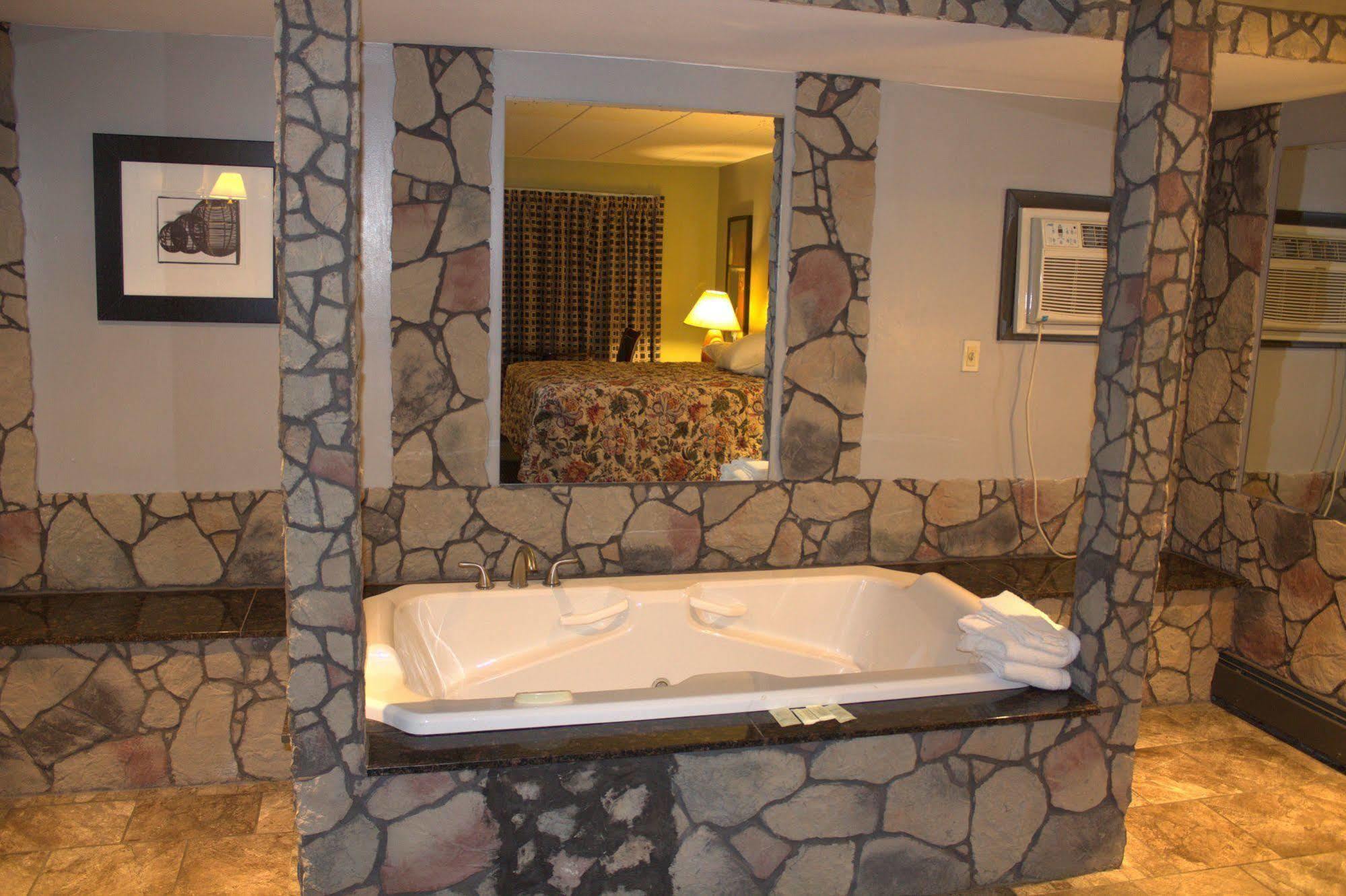 American Inn And Suites Countryside Ngoại thất bức ảnh
